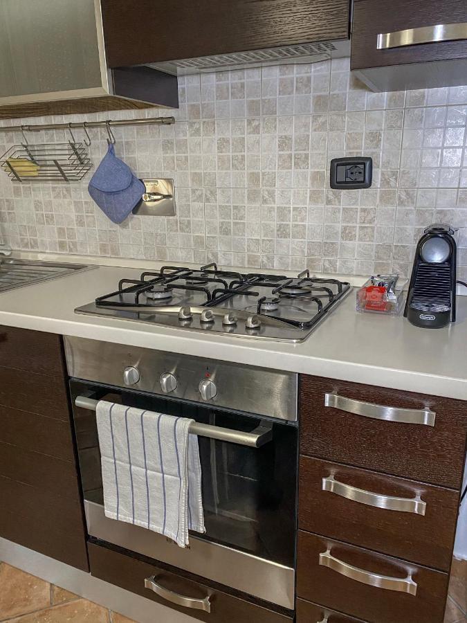 メディチーナLa Casa Di Maryangelアパートメント エクステリア 写真
