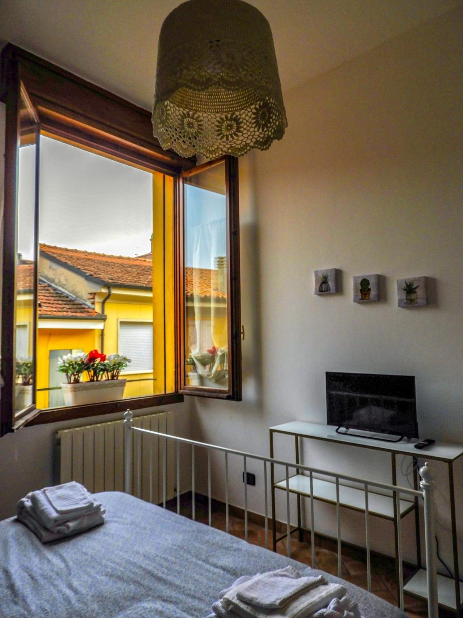 メディチーナLa Casa Di Maryangelアパートメント エクステリア 写真