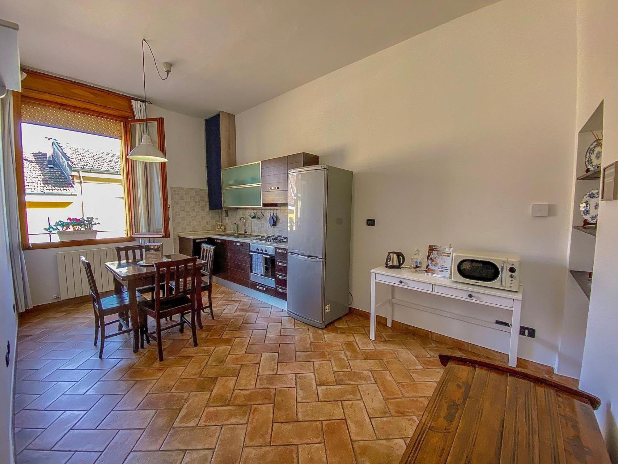 メディチーナLa Casa Di Maryangelアパートメント エクステリア 写真