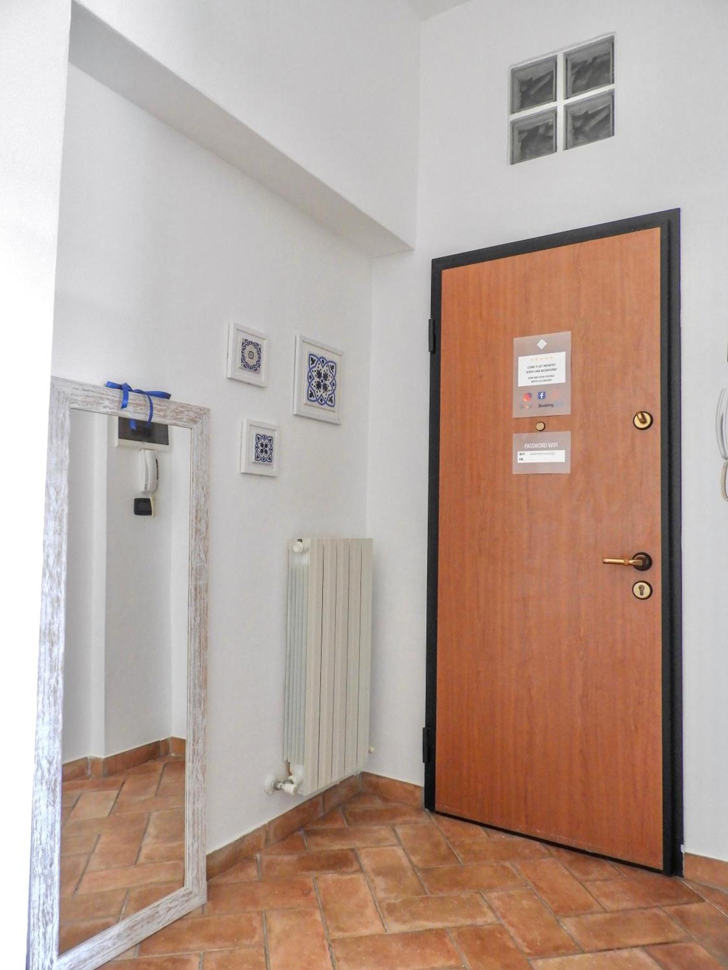 メディチーナLa Casa Di Maryangelアパートメント 部屋 写真